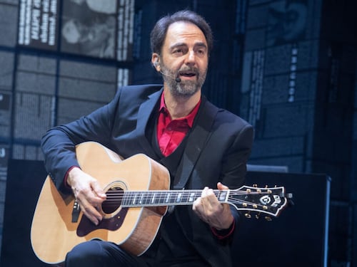 "Mi fa male il mondo". Con Marcorè risuona Gaber