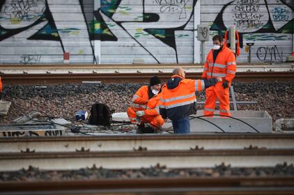 Gli antagonisti sabotano i treni 1
