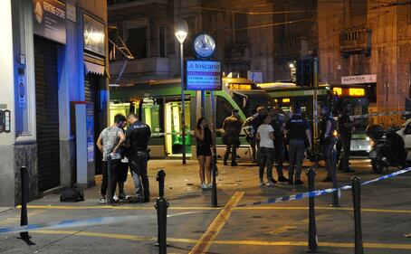 Agguato sul tram 15 a Milano 2