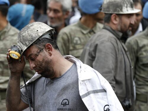 Turchia, più di 200 morti in un incidente in una miniera di carbone
