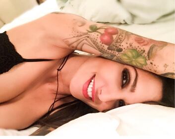 Siria De Fazio sexy nel photoshooting intimo 23