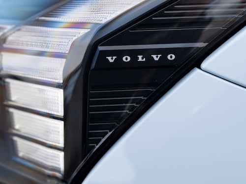 Volvo EX30, guarda le foto