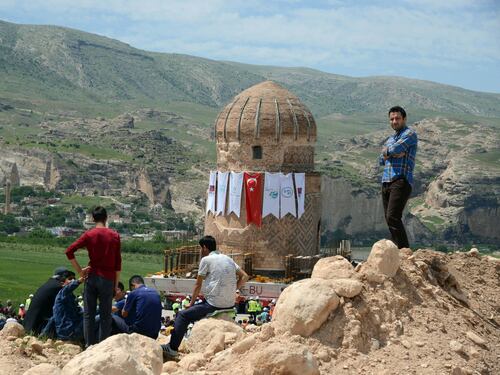 Turchia, il santuario trasloca per fare posto alla diga