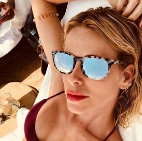 Alessia Marcuzzi seducente in bianco e nero  7