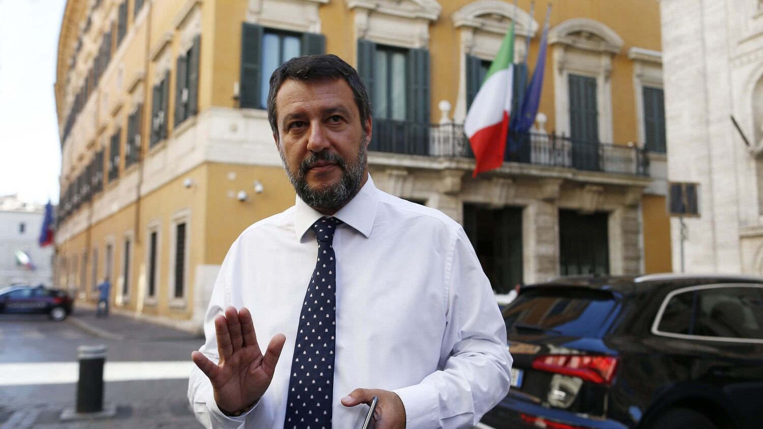 La difesa di Salvini: "Conte sapeva tutto. Se questo è un reato tanti risponderanno"