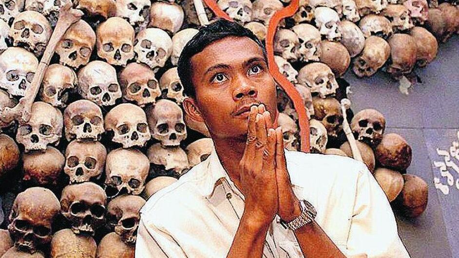 Così la Cambogia precipitò nell'inferno creato dai Khmer