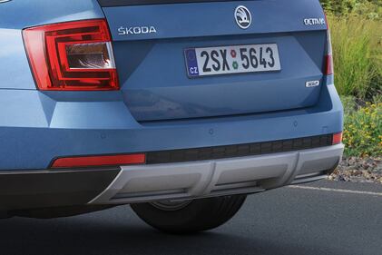 Skoda Octavia Scout: familiare a trazione integrale 3