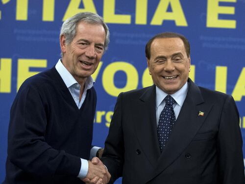 Roma, vertice con Berlusconi: "Piena fiducia in Bertolaso"