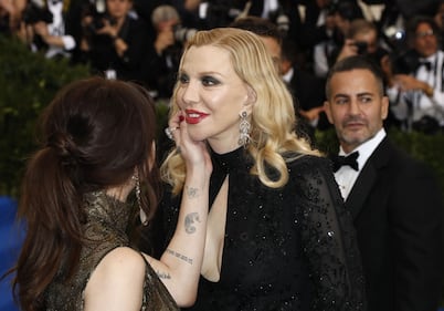 Met Gala 2017, i look più sexy 5