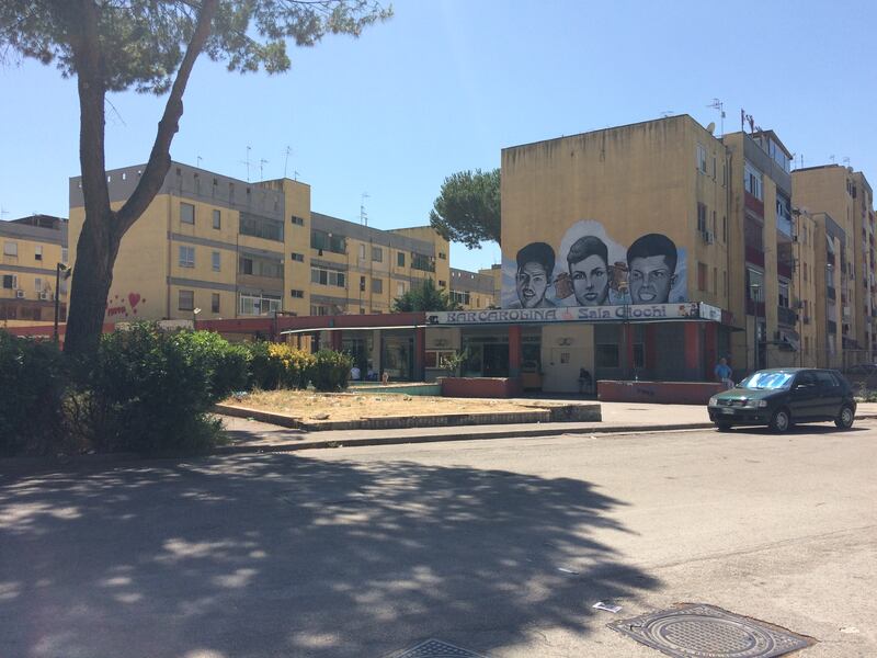 Quei bambini dimenticati dallo Stato: l'infanzia al Parco Verde di Caivano   1