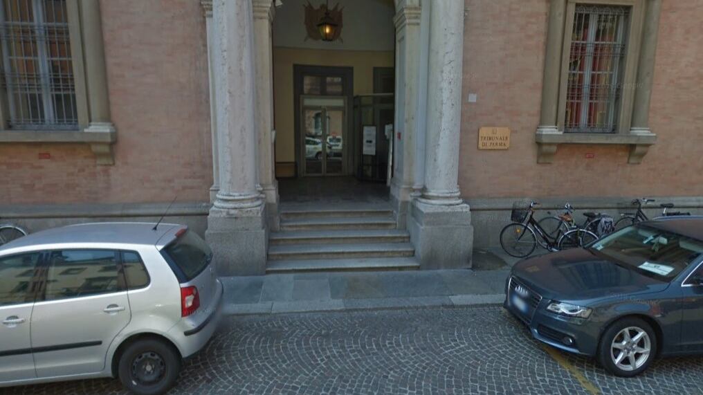 Parma, molestie, minacce, aggressioni: magrebino pregiudicato libero