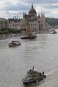 Continua la ricerca dei turisti dispersi nel Danubio 4