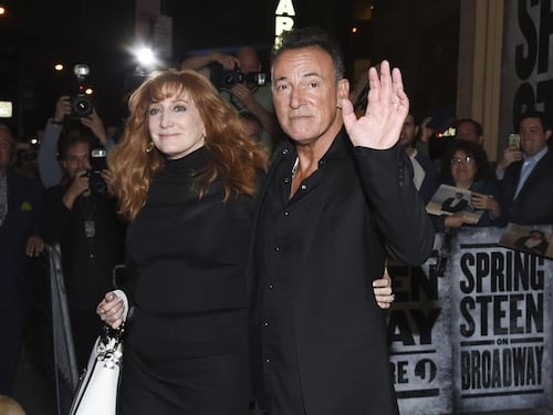 Paura per la moglie di Bruce Springsteen, la rivelazione: ha un tumore