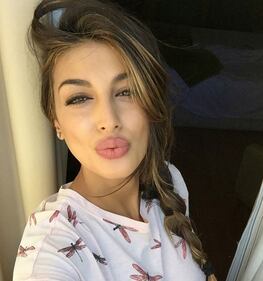 Cristina Buccino sexy in palestra 14