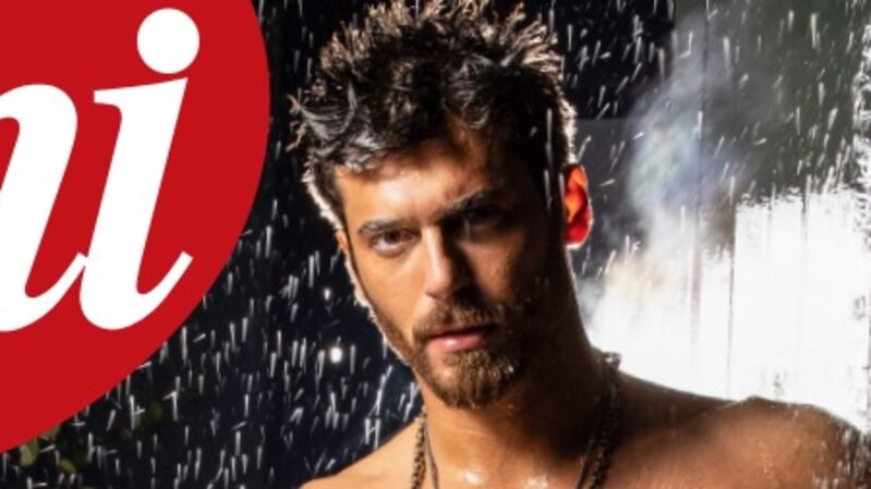 "Sono bello? Non me ne accorgo neanche". E ora Can Yaman si mette a nudo