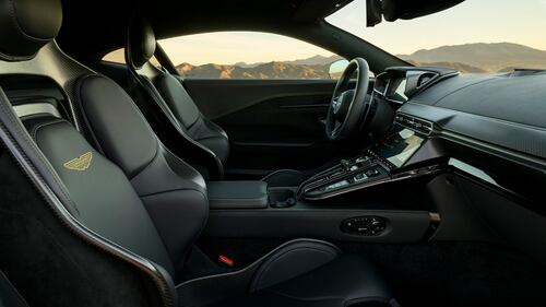 Nuova Aston Martin Vantage, guarda tutte le foto 12