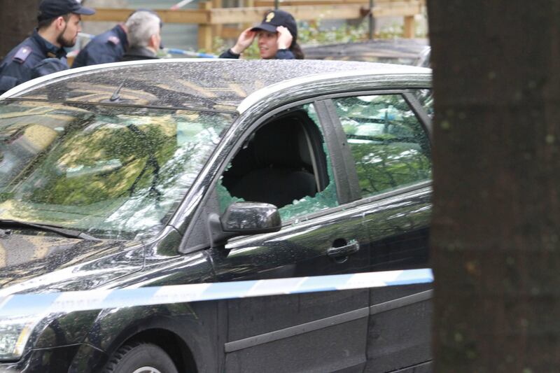 Milano, sparatoria in centro: paura a Porta Romana 8