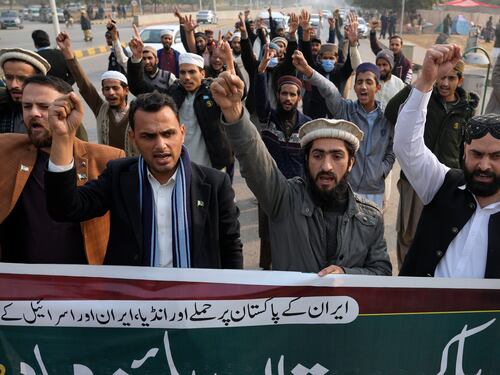 Iran contro Pakistan: prove di egemonia