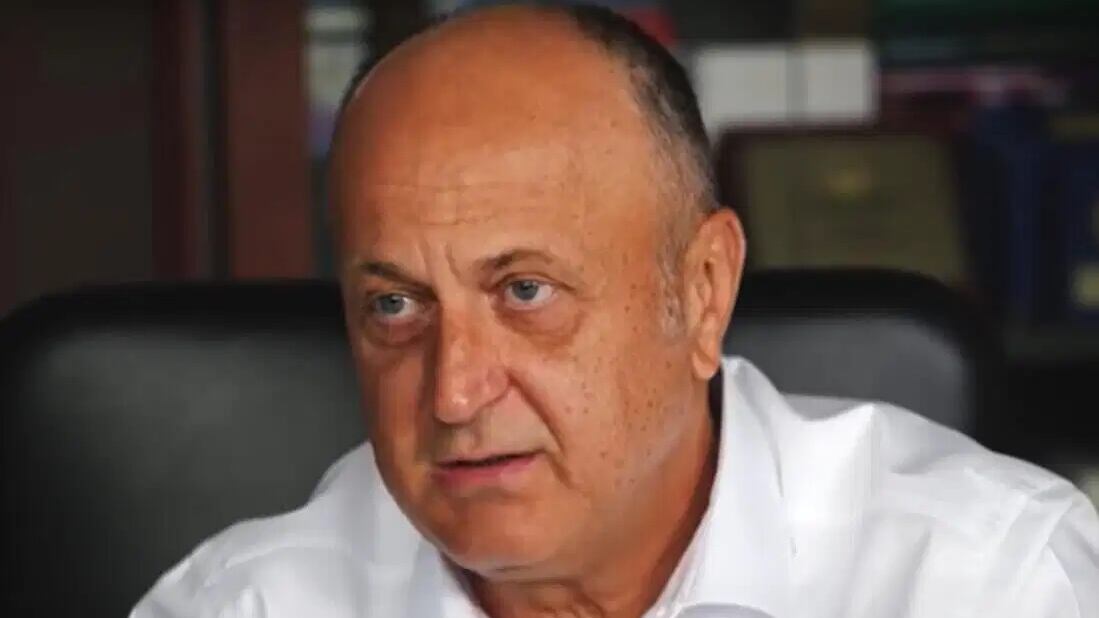 Il nuovo "Grifone" del Genoa è un tycoon romeno