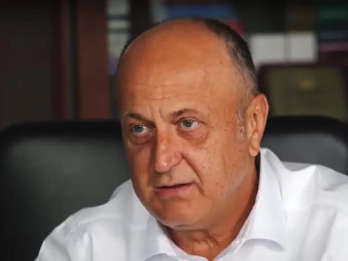 Il nuovo "Grifone" del Genoa è un tycoon romeno