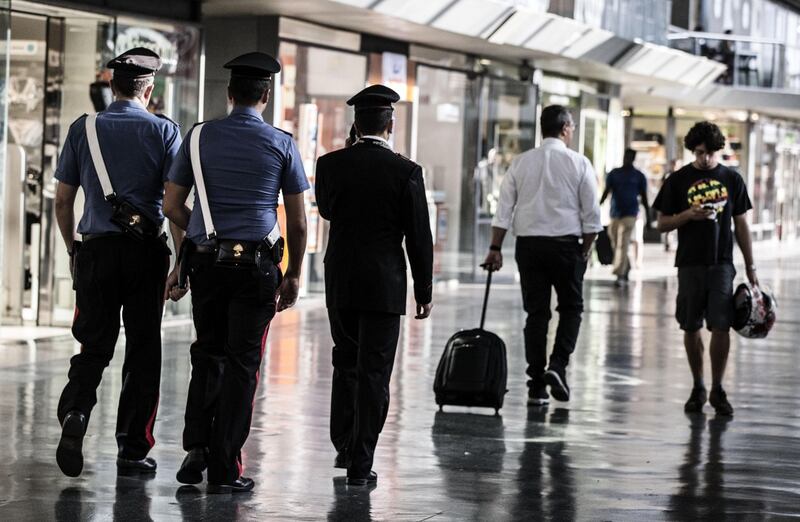 Controlli nelle stazioni per il Giubileo 18