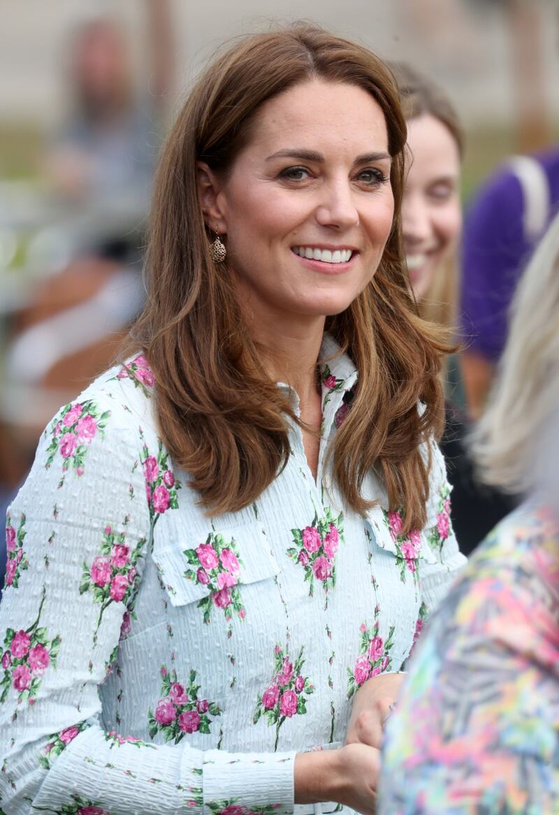 Kate Middleton, nuovo look a fiori: foto 9