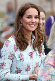 Kate Middleton, nuovo look a fiori: foto 9
