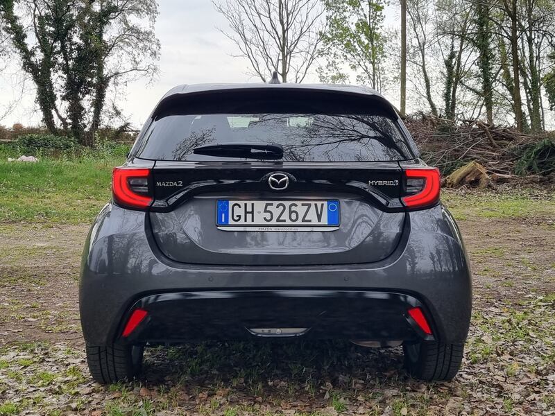 Mazda2 Hybrid prova su strada: guarda le foto 9