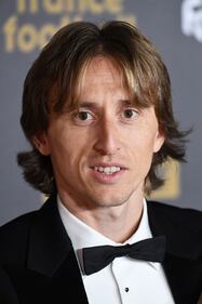 Luka Modric è il nuovo Pallone d'oro: ecco gli scatti alla cerimonia di premiazione 2