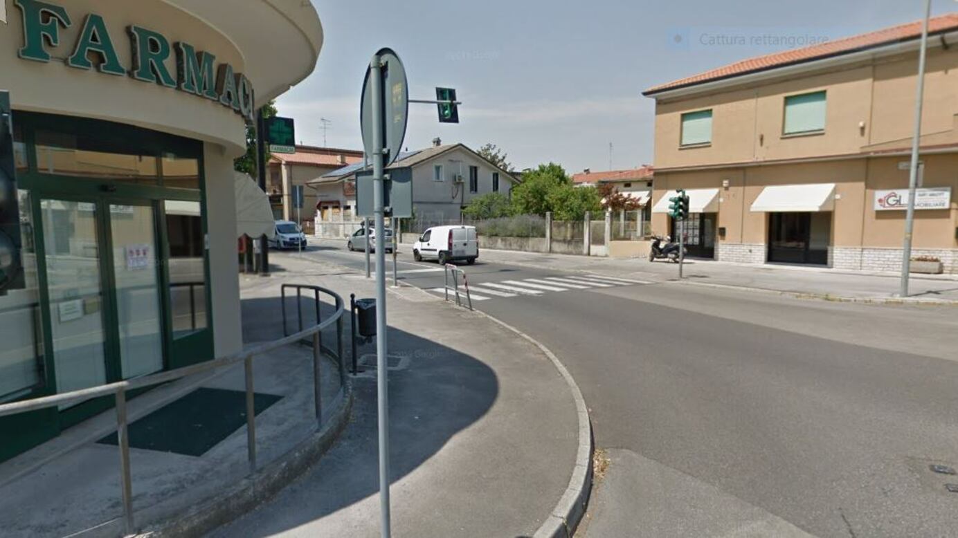 Gorizia, ragazza down scippata per strada: è sotto choc
