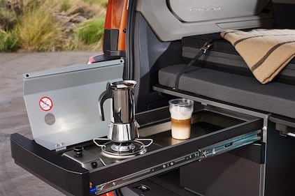 Volkswagen California 2024, guarda tutte le foto 3