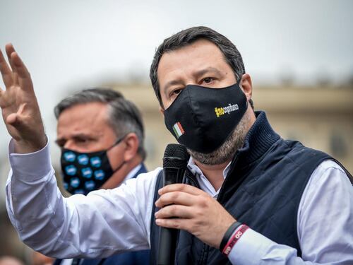 Il piano di Salvini: una svolta liberale. E lancia l'idea della Costituente