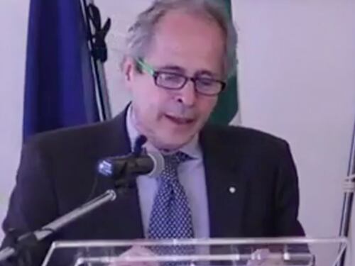 "Zaia cambi i suoi consiglieri Sciocchezza il virus attenuato"