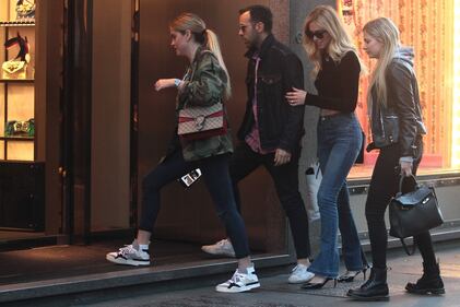 Chiara Ferragni fa shopping in centro a Milano 18
