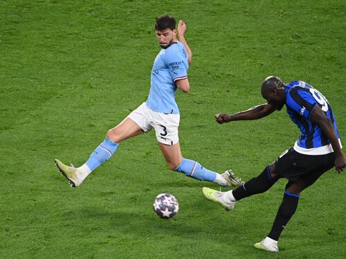 Inter-Lukaku, ci siamo... quasi: accordo con il Chelsea ma Big Rom e il suo avvocato spariscono