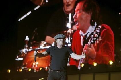AC/DC, seriamente a rischio l'udito di Brian Johnson: foto 3