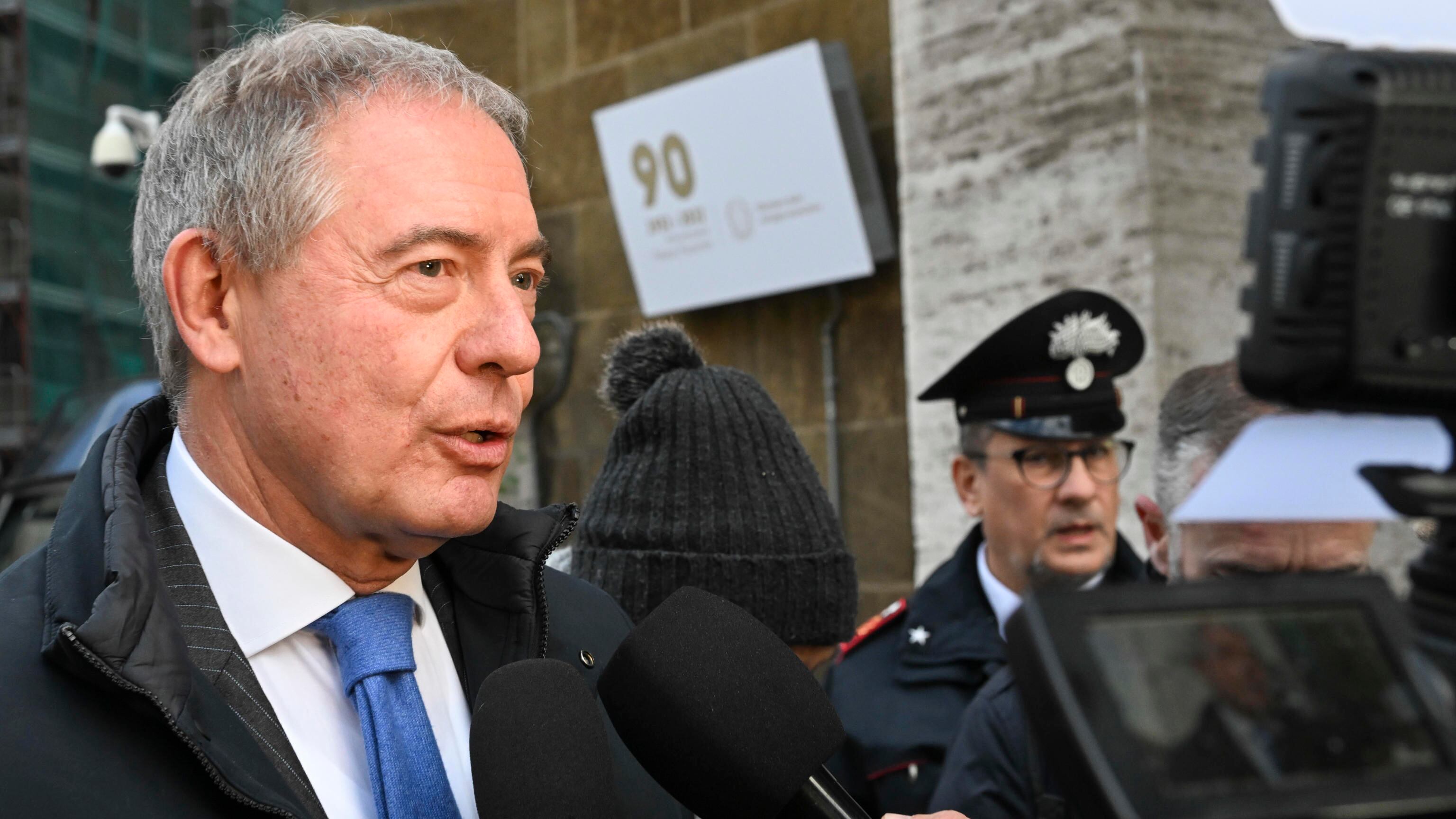 Auto, Urso valuta altri sostegni alla produzione made in Italy