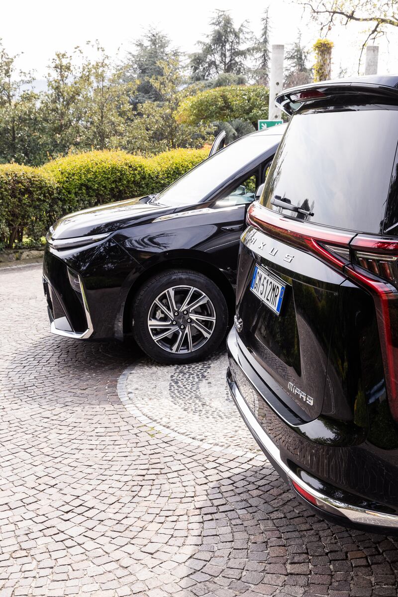 Maxus Mifa9, guarda le foto 15