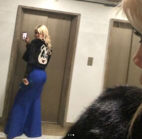 Wanda Nara, sexy in abito da sera  5