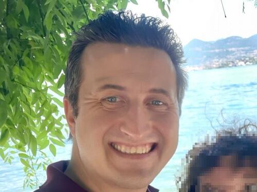 Ritira la candidatura a sindaco durante il punto stampa: altro caos nel Pd
