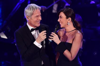 Sanremo, la conduzione a tre tra musica e imprevisti 3