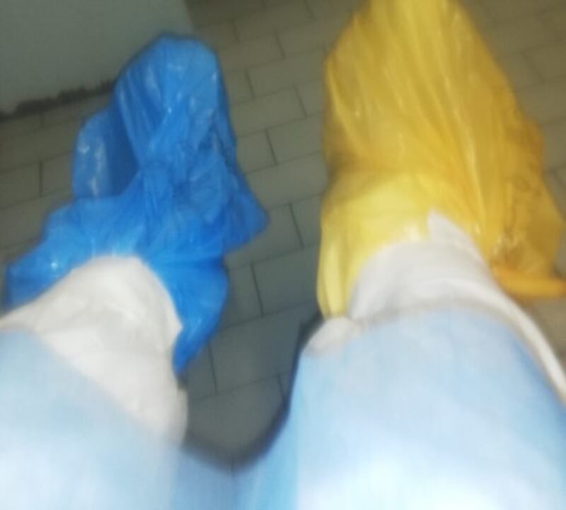 Buste come calzari e tute non adatte a soccorrere i pazienti Covid 1