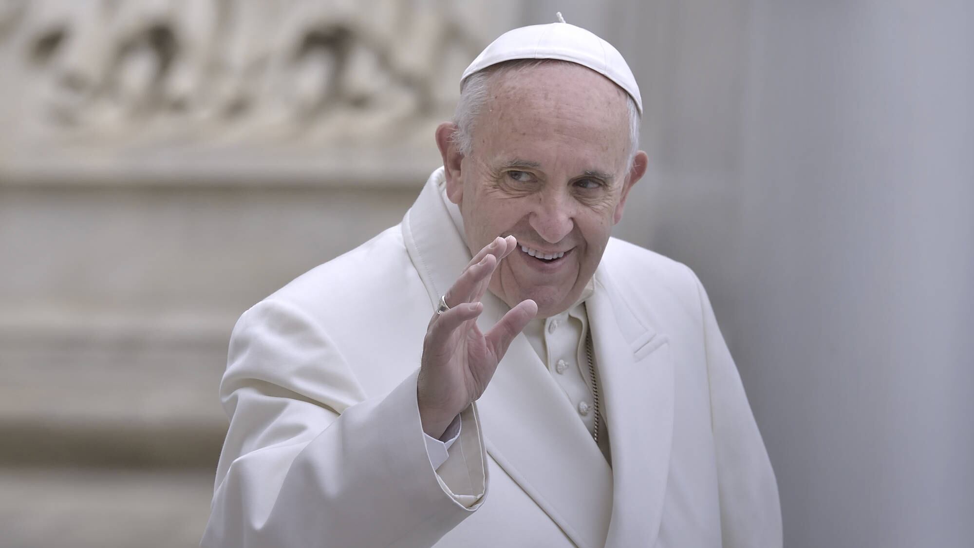 Papa Francesco: "È in atto un'invasione araba dell'Europa, ma non è per forza un male"