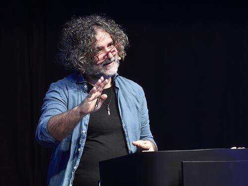 Makkox e le solite accuse alla destra