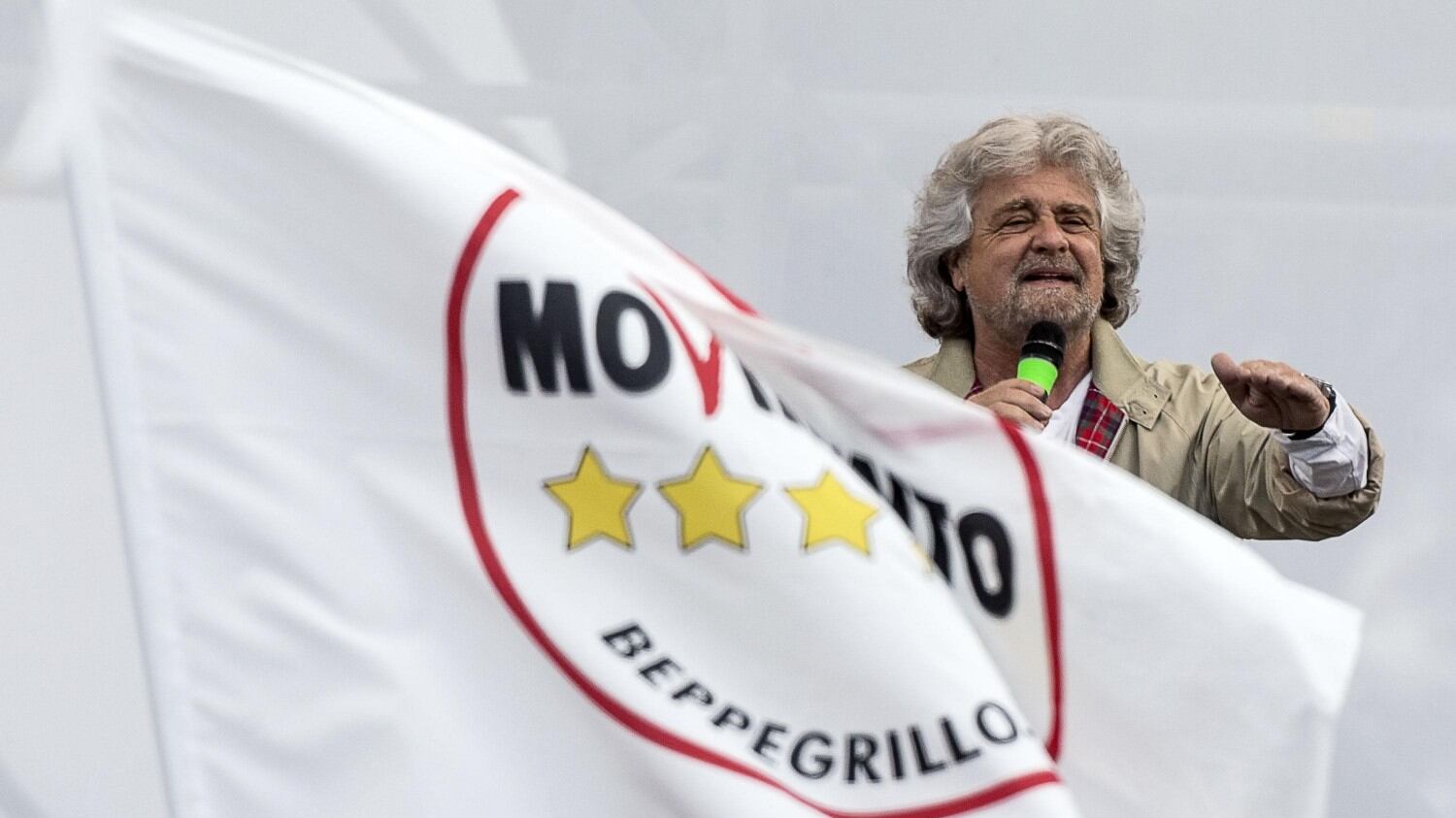 Grillo chiude la campagna a Roma: "Noi non vinciamo, stravinciamo"