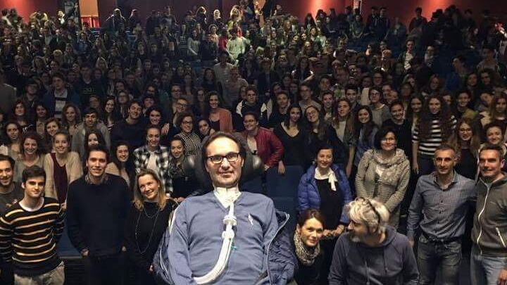 Il malato di Sla alla Lorenzin: "Consenta l'uso di anestetici a domicilio"