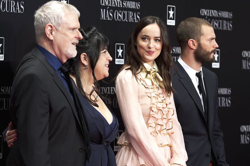 Dakota Johnson hot, sexy per "50 Sfumature di Nero" 51
