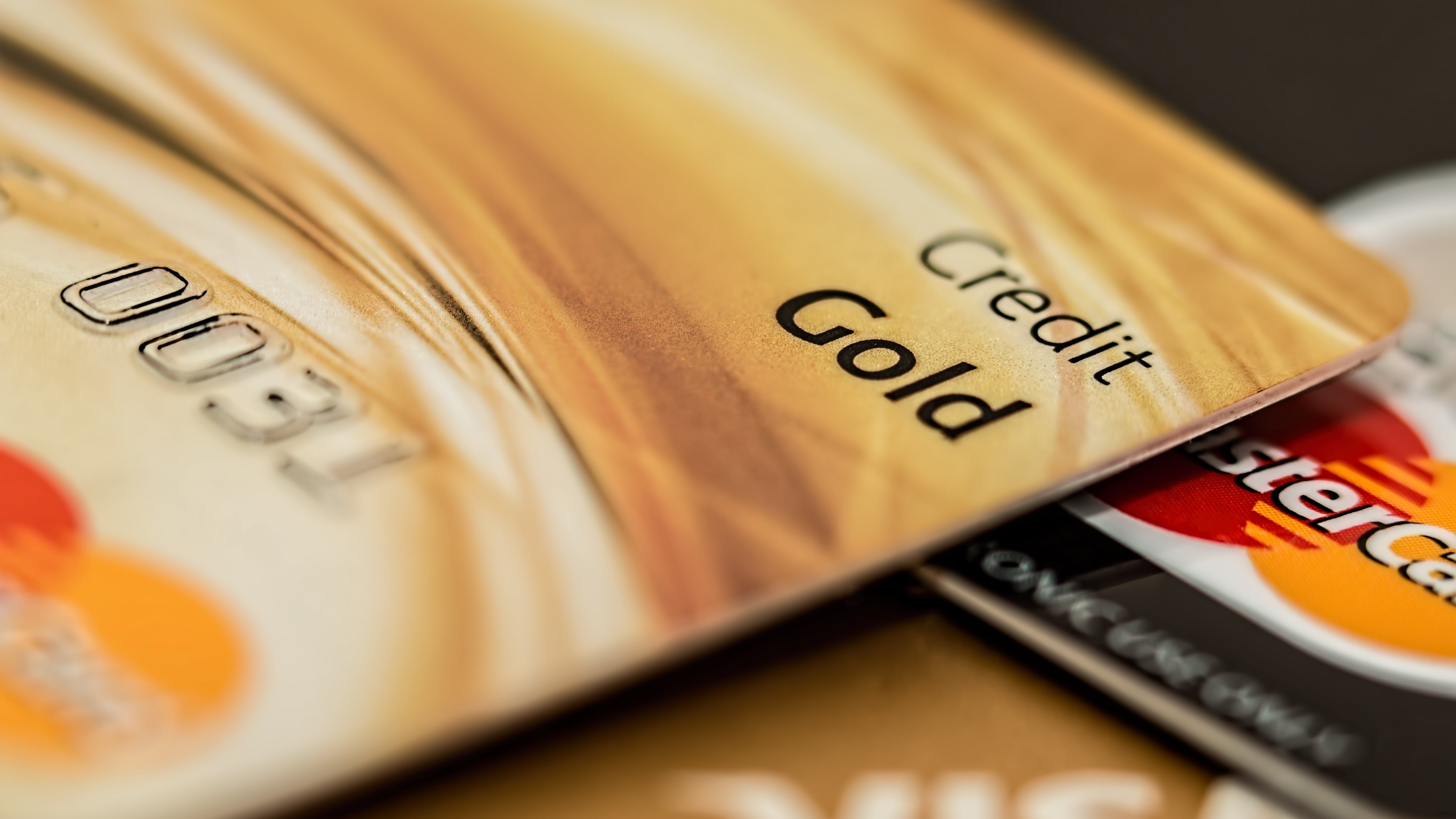 Con la carta, il credito è mensile ma con le revolving occhio al Taeg