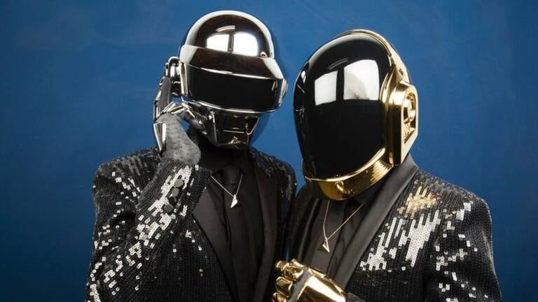 I Daft Punk si sciolgono con un video (un po' choc)