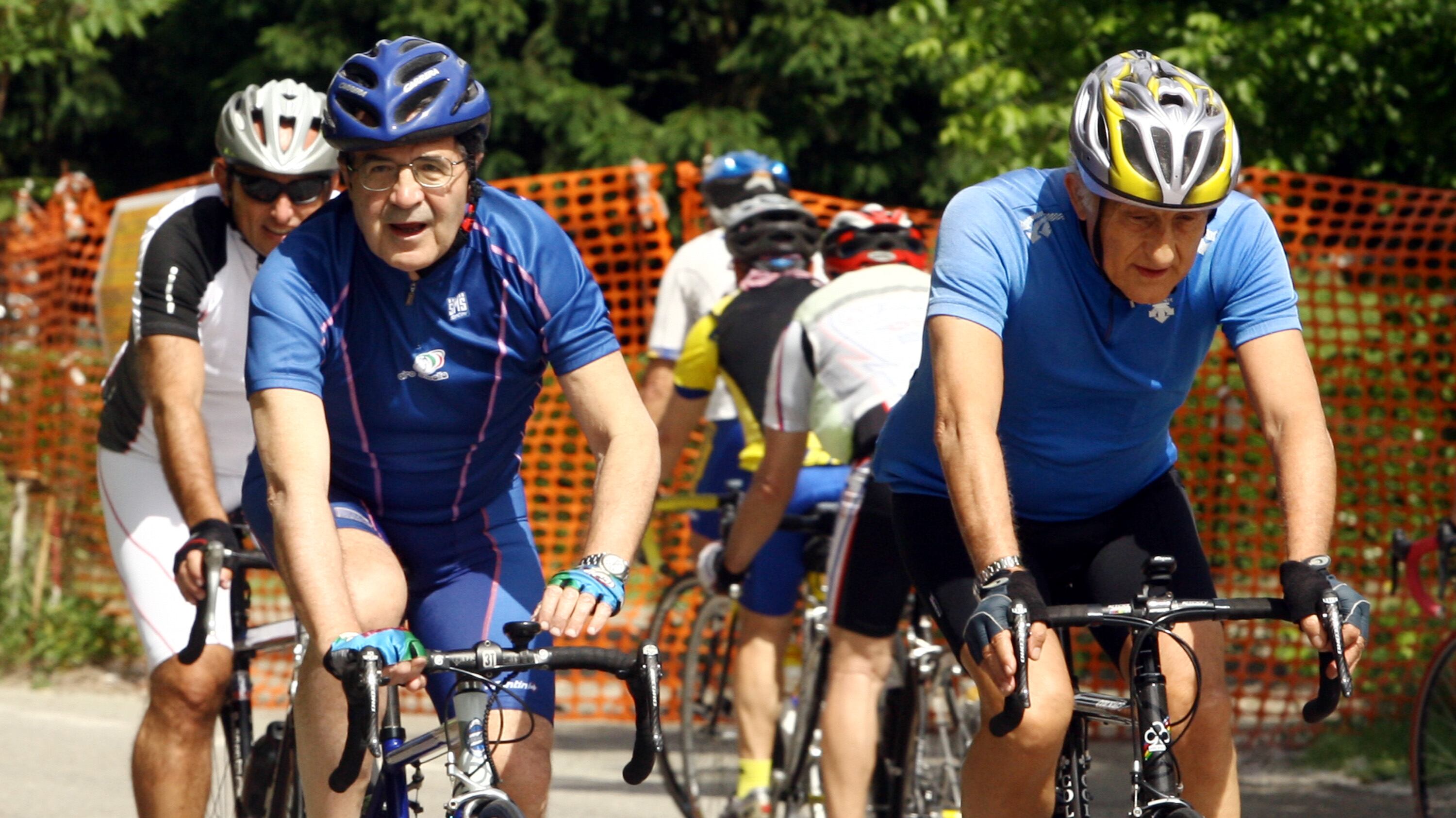 "Il mio Stelvio a 81 anni e questa Italia in bici che fugge dalla fatica"